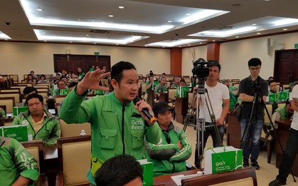 Tài xế GrabBike ở Sài Gòn làm đơn kiến nghị thay đổi định danh ngành nghề để giảm thuế TNCN