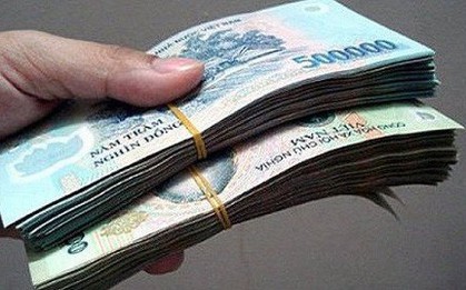 Nhận 300 triệu đồng để "chạy việc" vào ngành công an, trưởng công an xã bị bắt