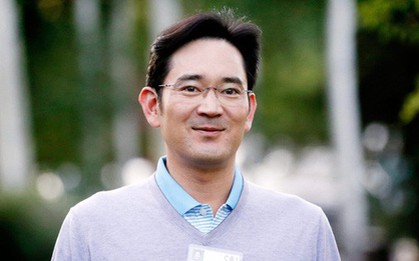 Nghe phàn nàn Samsung chụp ảnh thua iPhone, thái tử Samsung Lee Jae-yong ra lệnh Galaxy S10 phải có camera tốt hơn