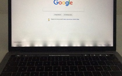MacBook Pro gặp lỗi màn hình mới, Apple bắt nộp tận 14 triệu chỉ để thay 1 cọng cáp