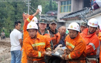 Trung Quốc tìm kiếm 13 người mất tích sau trận lở đất ở Sơn Tây