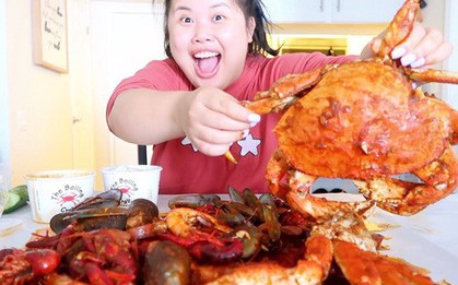 Việc nhẹ lương cao: Kiếm tiền tỷ trong 8 tháng nhờ ăn uống ngập mồm rồi đăng lên Youtube