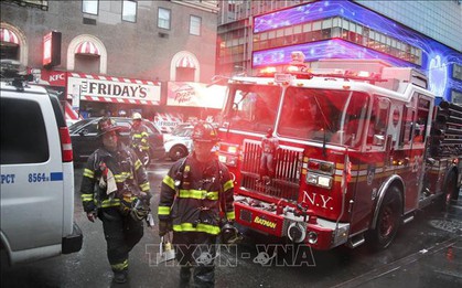Phi công tử nạn tại New York đã không được cấp bằng lái máy bay trong thời tiết xấu