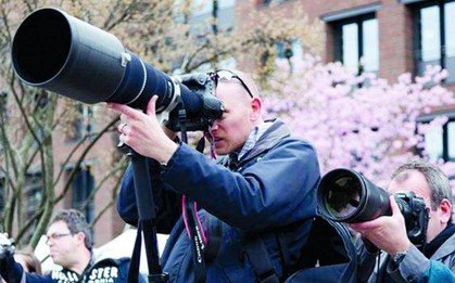 Ly kỳ paparazzi “săn” ảnh siêu sao bán triệu đô la