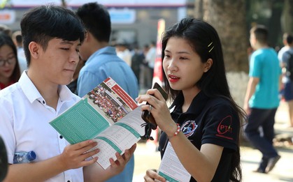 Hơn 44.000 thí sinh điều chỉnh nguyện vọng trong ngày đầu tiên