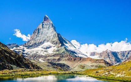 Ngọn núi đẹp nhất thế giới Matterhorn bắt đầu nứt vỡ vì tan băng