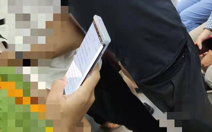 Huawei Mate 30 Pro lộ ảnh thực tế: Màn hình thác nước,"cong cớn" hơn cả smartphone Samsung