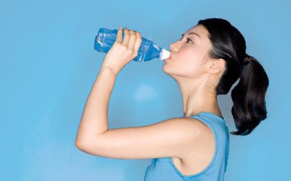 Uống nước đâu có đơn giản: Đây là sai lầm cốt yếu mà mọi người vẫn thường mắc phải