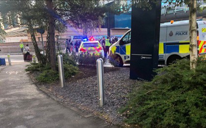 Anh phát hiện bưu kiện khả nghi tại sân bay Manchester