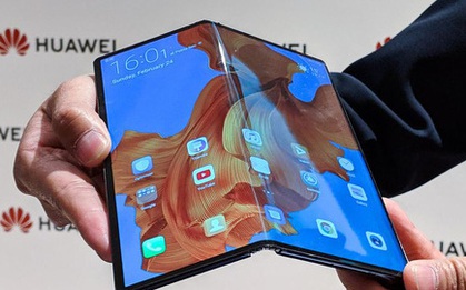 Vừa mới chính thức mở bán, Huawei Mate X đã bị lỗi màn hình nghiêm trọng