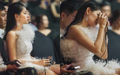 Đam mê như Chi Pu: Ngồi dự WeChoice Awards vẫn miệt mài chụp ảnh film, chưa biết thành quả ra sao nhưng tâm huyết thì có thừa!
