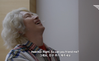 Hạnh phúc của một fanboy: Hee Chul được Faker kết bạn trong game, lại còn được tặng cả áo T1