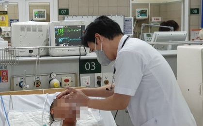 Uống rượu ở cùng đám giỗ, ít nhất ba thanh niên bị ngộ độc methanol