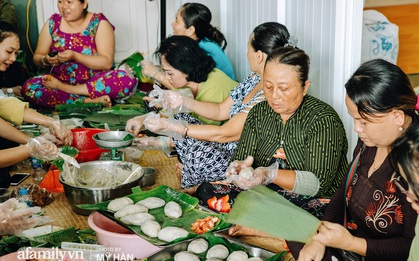 Người miền Tây tập hợp nhau tự sáng tạo "loại bánh mới" dễ bảo quản, có thể tích trữ được nhiều ngày để gửi về miền Trung, mới 12 tiếng đã "thần tốc" gói 5.000 chiếc!
