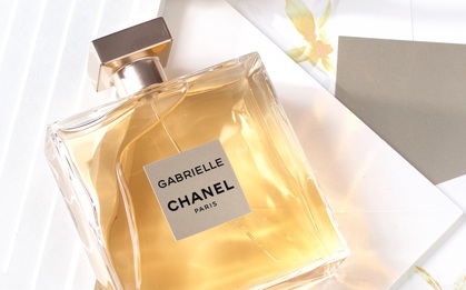 Nàng BTV chỉ ra 5 chai nước hoa Chanel đáng mua nhất cho những nàng công sở thời thượng