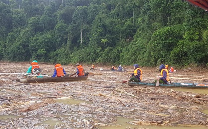 Mở rộng phạm vi, dùng cáp treo tìm nạn nhân mất tích vụ sạt lở ở Trà Leng
