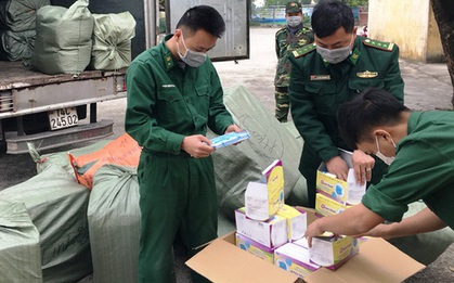 Nam thanh niên thuê người vận chuyển 50.000 khẩu trang sang Trung Quốc bán kiếm lời