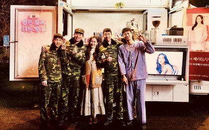Quá ghen tị với Se Ri (Son Ye Jin) vì suốt thời gian quay "Crash Landing On You" được tặng đến cả chục xe đồ ăn bởi các nghệ sĩ đình đám Hàn Quốc