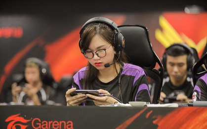 Nữ game thủ Free Fire khiến cộng đồng "rụng tim" vì quá xinh mà lại còn là đội trưởng nữa cơ!