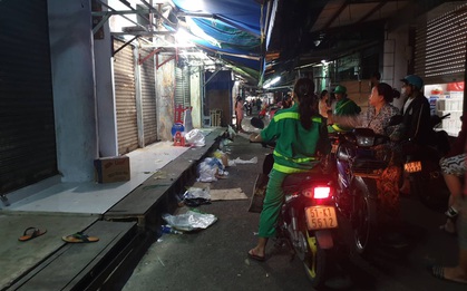 TP.HCM: Chồng bị vợ đâm chết trong lúc cãi nhau, người thân ôm thi thể khóc ngất