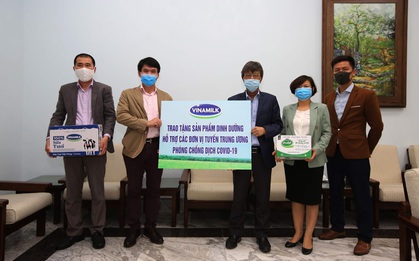 Vinamilk ủng hộ gần 15 tỷ đồng để tiếp sức cho các đơn vị tuyến đầu trên cả nước chống dịch