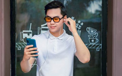 Classic Blue là màu của năm 2020 và gợi ý để các Gen Z bắt trend cực chất
