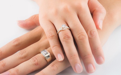 Nhẫn đôi thiết kế Cáo Bạc - yêu từ cái nhìn đầu tiên