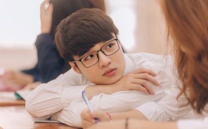 Bộ ảnh "Đưa ta về thanh xuân" ngọt như mía lùi khiến ai cũng bồi bồi: Tuổi trẻ, có người gọi đó là giấc mơ, có người gọi là thanh xuân