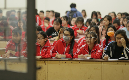 Đề xuất cho sinh viên y khoa đi học lại sớm, dự bị nhân lực cho công tác chống dịch Covid-19