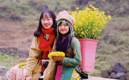 Hà Giang tháng 3 đẹp mê hồn trong mắt cô gái trẻ xứ Thanh, thật khó tin khi 4 loài hoa núi rừng đủ sắc màu cùng nở một lúc