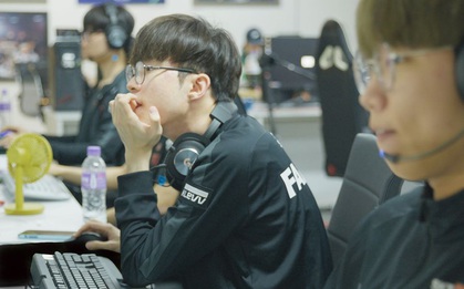 Play-off LCK Mùa Xuân 2020: Liệu chủ tịch Faker có thể "toàn tâm toàn ý" hướng tới trận đấu tiếp theo?
