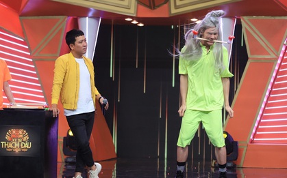 Đội cả bộ tóc dài đi chơi gameshow, Denis Đặng bỗng chốc mất hết hình tượng!