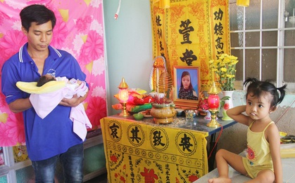 Vợ mất trên bàn mổ khi vừa sinh con gái, chồng chết lặng ôm 2 con khờ dại: "Con bé cứ hỏi chừng nào mẹ mới dậy chơi với em"