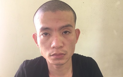 Nam thanh niên xăm trổ cầm dao đòi giết bố mẹ