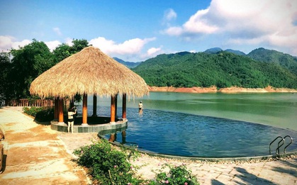 Truy tìm 4 bể bơi vô cực nằm giữa núi rừng: Nơi trú ẩn 'thần tiên' trong những ngày miền Bắc nóng như đổ lửa