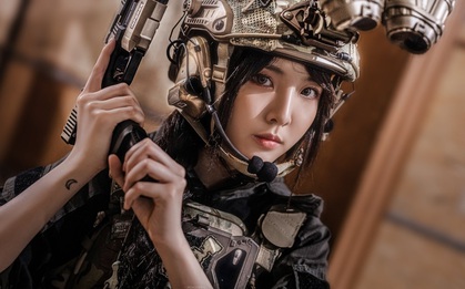 Hotgirl Nene hoá thân thành nữ chiến binh đậm chất Call of Duty, đã đẹp lại còn ngầu chẳng chê vào đâu được!