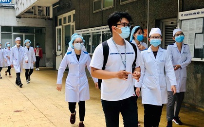 Vì sao Đại học Y Dược TP HCM tăng học phí đột biến gấp 5 lần