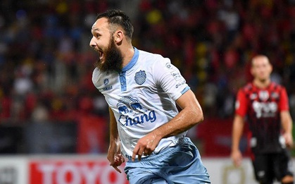 Nacer Barazite và hành trình từ “Van Persie mới” của Arsenal đến “người thay thế Xuân Trường” tại Buriram United