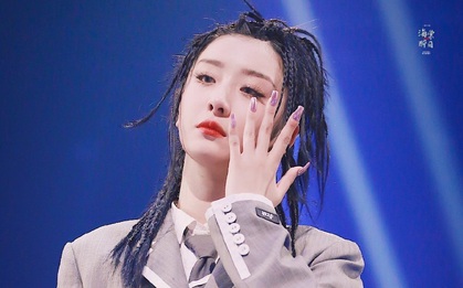 Cbiz dồn dập drama: Triệu Tiểu Đường (THE9) muối mặt xin lỗi vì vô tư "bóc phốt" trên MXH, netizen chỉ trích EQ thấp