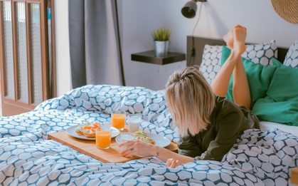 Loạt lưu ý tối quan trọng bạn cần biết để không rơi vào tình thế khó xử khi đặt phòng khách sạn, có quá nhiều “cạm bẫy” chờ sẵn
