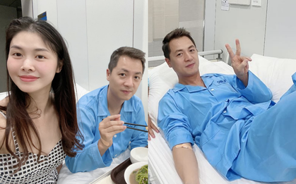 Thuỷ Anh gây xúc động với ảnh bên Đăng Khôi hậu phẫu thuật tai: Nằm chung trên chiếc giường bé, vẫn cười vì yêu thương!