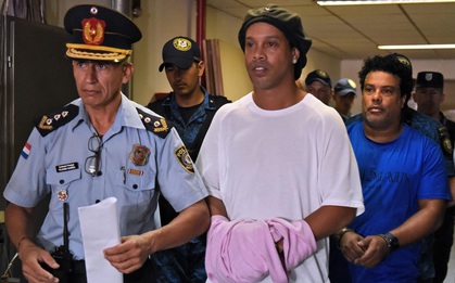 Ronaldinho sắp được trả tự do sau gần 5 tháng bị ngồi tù và quản thúc tại Paraguay