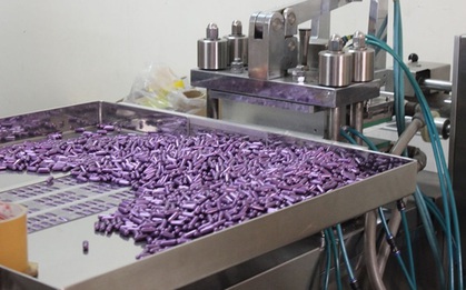 Ớn lạnh quy trình sản xuất viên giải rượu, sâm nhung bổ thận giả