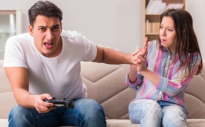 Tâm sự cánh mày râu: "Chơi game đã khó, lấy vợ rồi chơi còn khổ hơn"