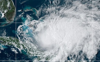 Bão “chồng” dịch Covid-19 tấn công bang Florida của Mỹ