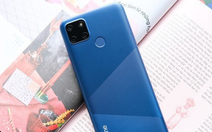 Cận cảnh Realme C12 vừa ra mắt tại Việt Nam: Bản nâng cấp từ C11, pin trâu hơn, "mọc" thêm 1 camera sau, giá 3,49 triệu đồng