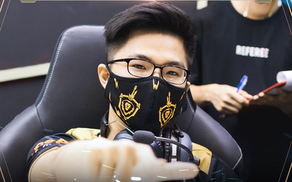 Saigon Phantom đang cực kỳ thăng hoa, nhưng người hâm mộ lại lo lắng về "cái dớp" mang tên Team Flash