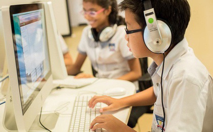 Học sinh, sinh viên học trực tuyến không quá 5 giờ/ngày