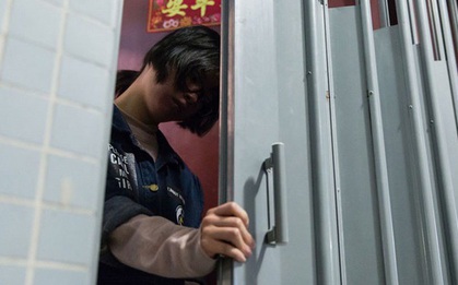Từng bị kỳ thị vì lối sống "ẩn sĩ", nay thế hệ hikikomori tại Nhật Bản lại trở thành "chuyên gia" cách ly xã hội giữa mùa dịch: Ở nhà không có nghĩa là cô đơn