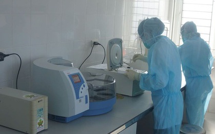 Thanh Hoá mua máy xét nghiệm Covid-19 giá hơn 3,7 tỉ đồng